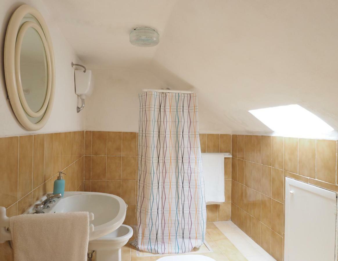 Bed and Breakfast Domus Tua Pietrelcina Exterior foto